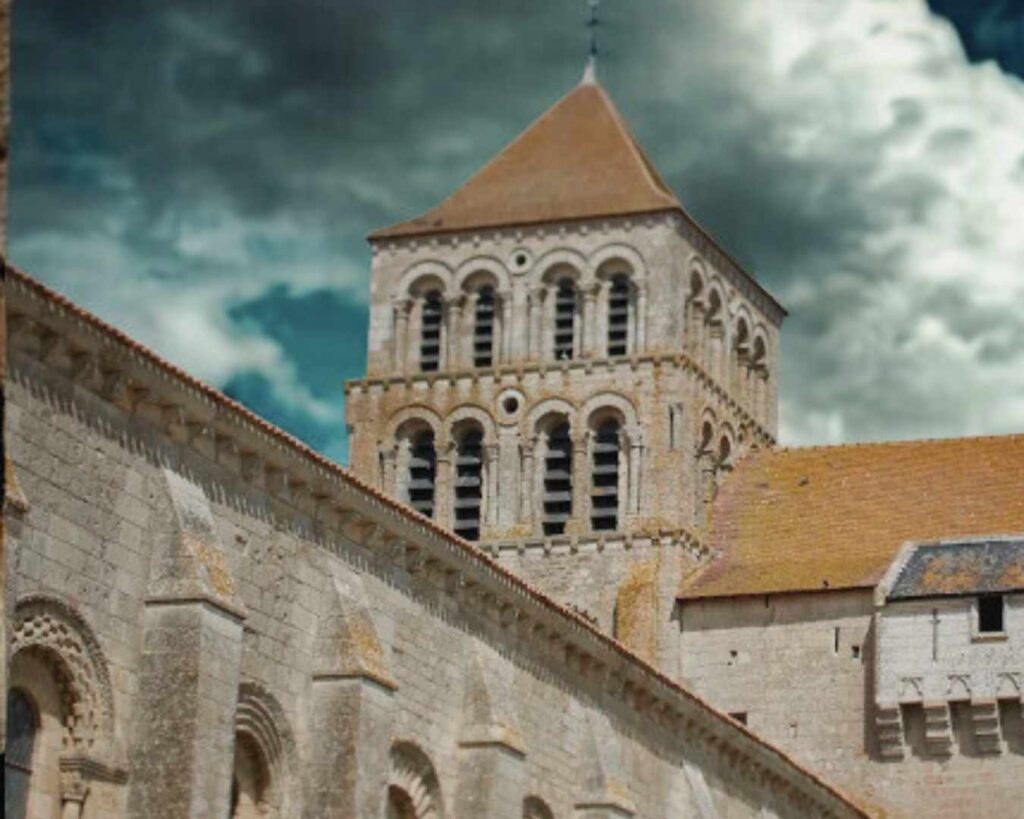 Abbatiale de Saint-Jouin-de-Marnes